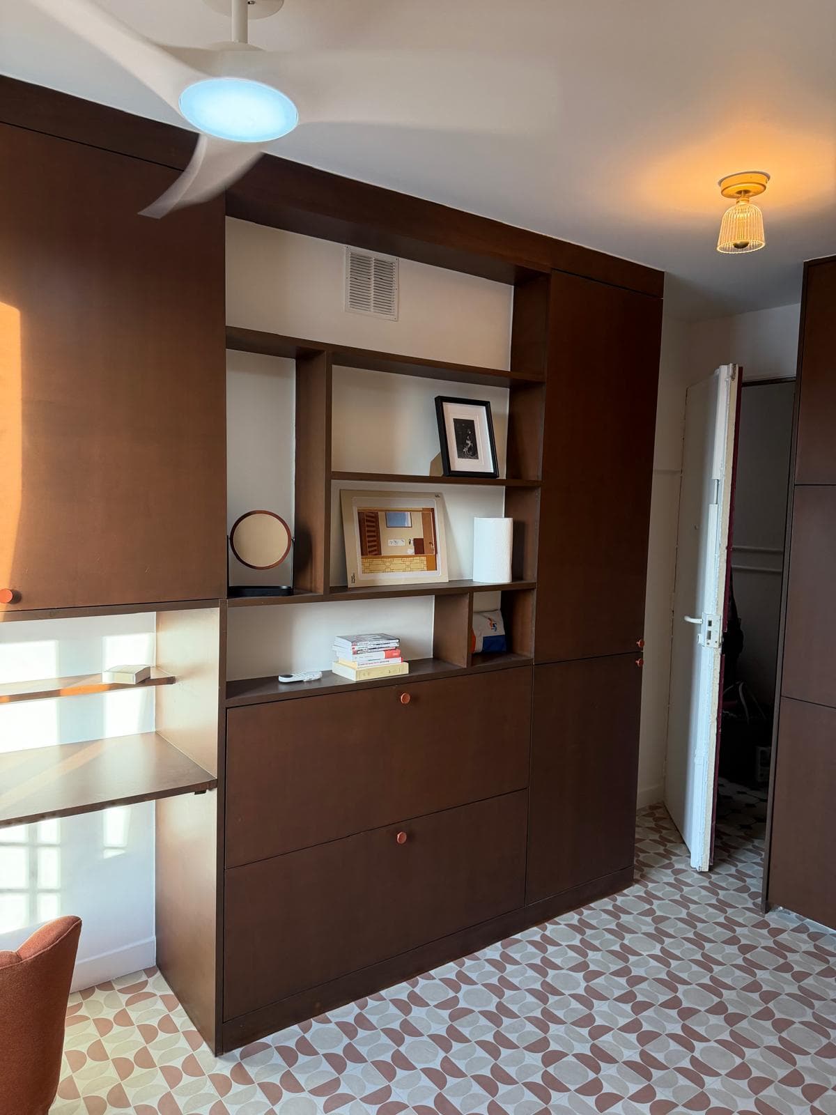 Studio Duhesmes : bibliothèque et rangements sur mesure